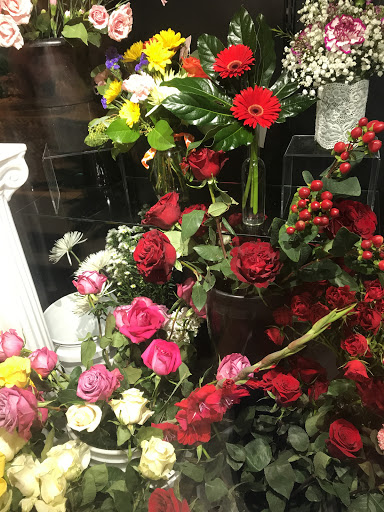 Florist «Eagledale Florist», reviews and photos, 3615 W 30th St, Indianapolis, IN 46222, USA