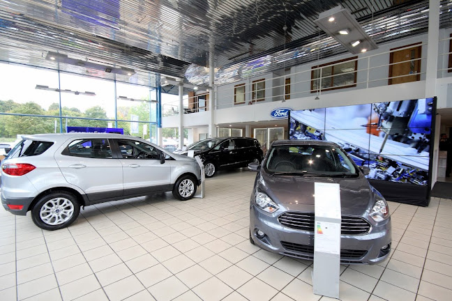Reviews of Ford Transit Centre Preston in Preston - Car dealer