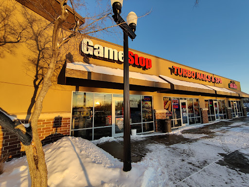 GameStop, 3344 Promenade Ave Ste 104, Eagan, MN 55121, USA, 