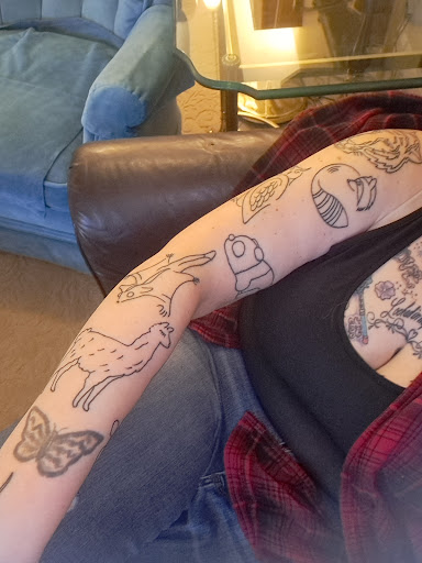 Tattoo Shop «Tattoo 42», reviews and photos, 753 SW 185th Ave, Beaverton, OR 97006, USA