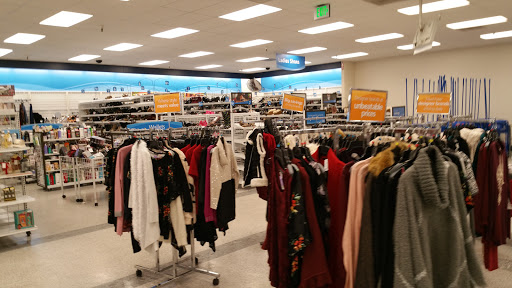 Clothing Store «Ross Dress for Less», reviews and photos, 240 N Courtenay Pkwy, Merritt Island, FL 32953, USA