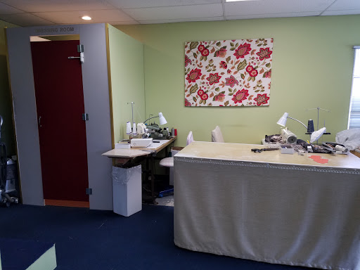 Dry Cleaner «Q Cleaners», reviews and photos, 622A Haddonfield Rd, Cherry Hill, NJ 08002, USA