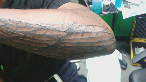 Tattoo Shop «Infamous Tattoos», reviews and photos, 3530 Flat Shoals Rd A, Decatur, GA 30034, USA
