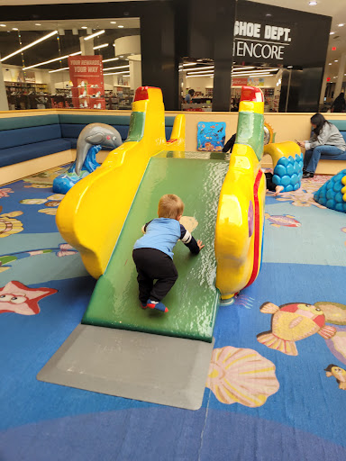 Shopping Mall «Dartmouth Mall», reviews and photos, 200 N Dartmouth Mall, Dartmouth, MA 02747, USA