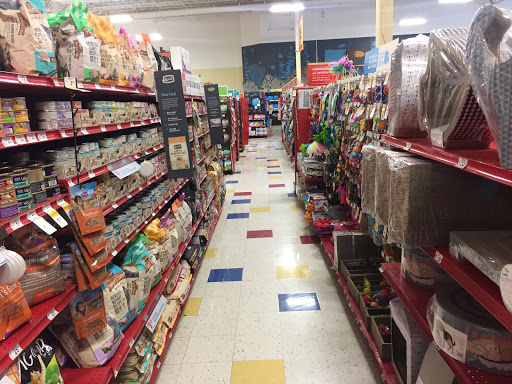 Pet Supply Store «Petco», reviews and photos, 590 E Waterfront Dr, Homestead, PA 15120, USA