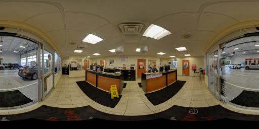 Used Car Dealer «Toyota of Vineland», reviews and photos, 650 N Delsea Dr, Vineland, NJ 08360, USA