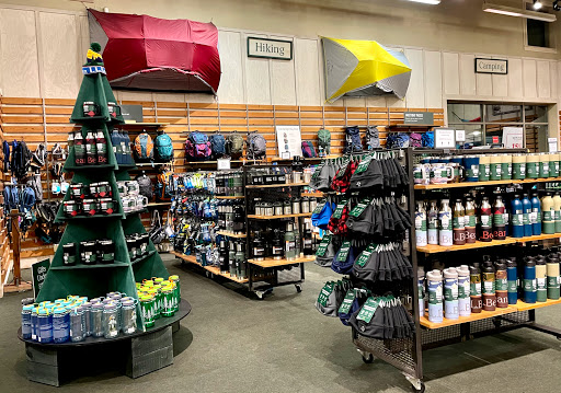 Clothing Store «L.L. Bean», reviews and photos, 1000 Ross Park Mall Dr, Pittsburgh, PA 15237, USA