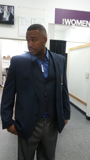 Clothing Store «K&G Fashion Superstore», reviews and photos, 7540 S Stony Island Ave, Chicago, IL 60649, USA