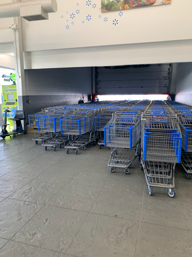 Department Store «Walmart Supercenter», reviews and photos, 2801 Commerce Dr, Coralville, IA 52241, USA