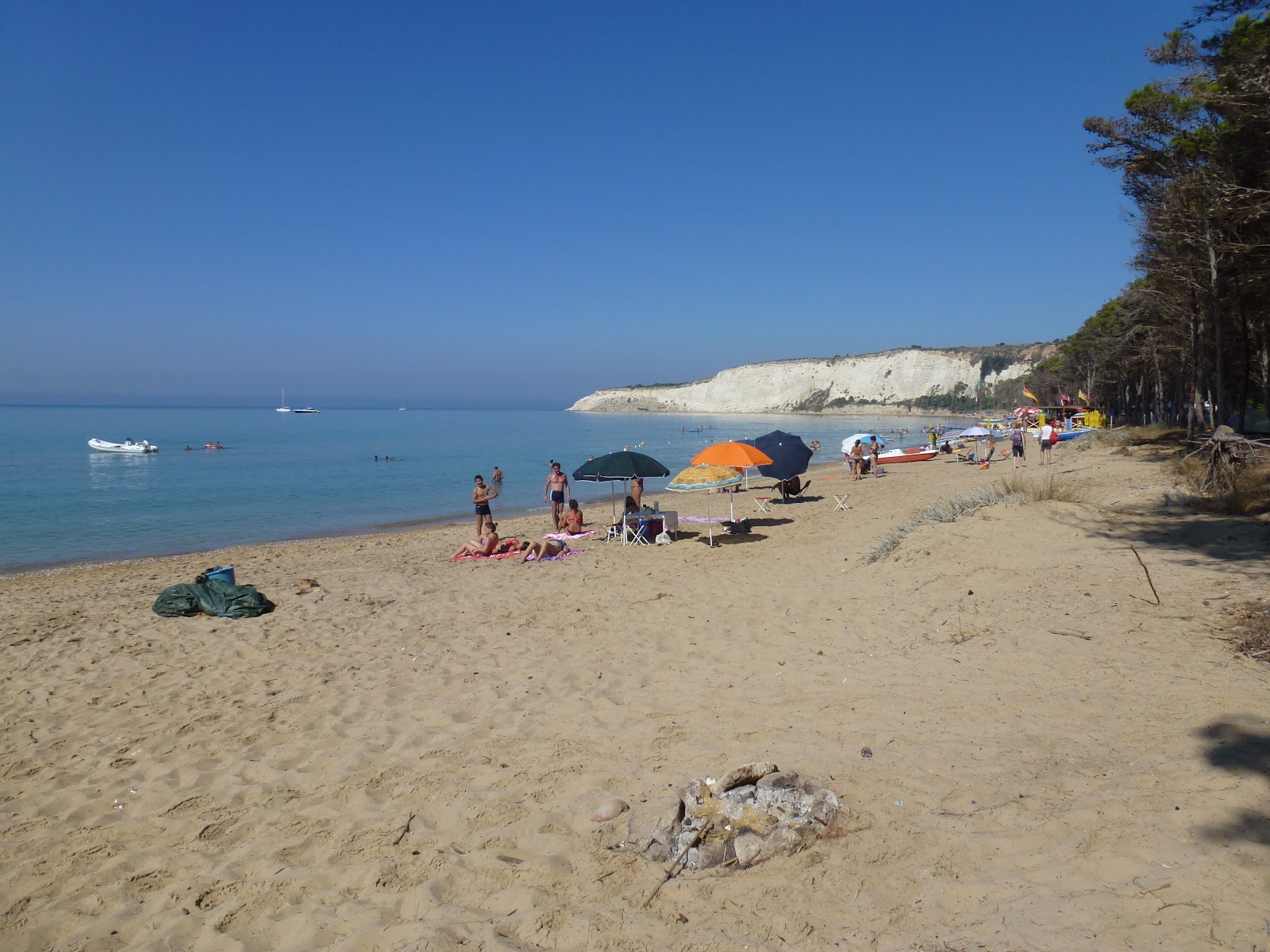 Fotografie cu Spiaggia Di Eraclea Minoa și peisajul său frumos