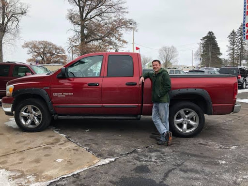 Used Car Dealer «American Auto Sales», reviews and photos, 14746 Lake Dr NE #2, Forest Lake, MN 55025, USA