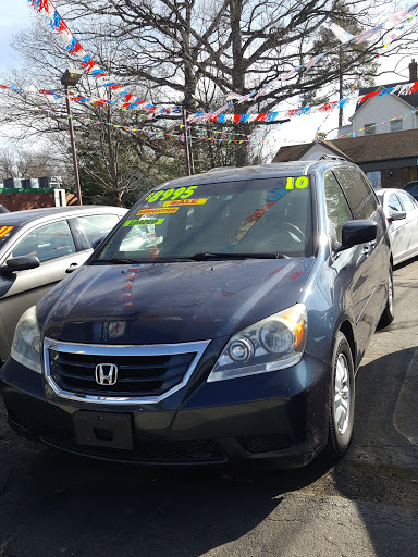 Used Car Dealer «Avenger Auto Sales», reviews and photos, 120 Woodbridge Ave, Highland Park, NJ 08904, USA