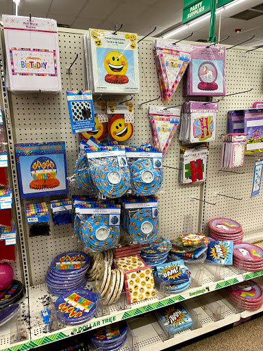 Dollar Store «Dollar Tree», reviews and photos, 500 NJ-38, Cherry Hill, NJ 08002, USA
