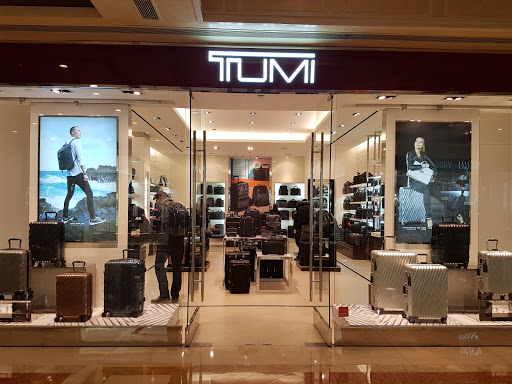 TUMI Store - Venetian