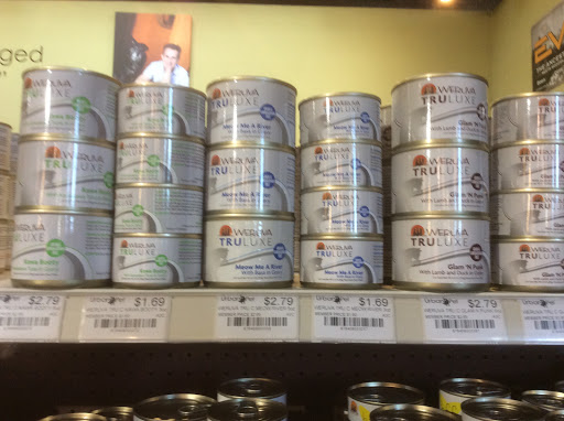 Pet Supply Store «The Urban Pet», reviews and photos, 7515 Beverly Blvd, Los Angeles, CA 90036, USA