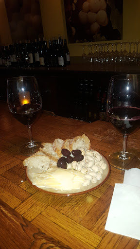 Wine Bar «California Wine Merchant», reviews and photos, 2113 Chestnut St, San Francisco, CA 94123, USA