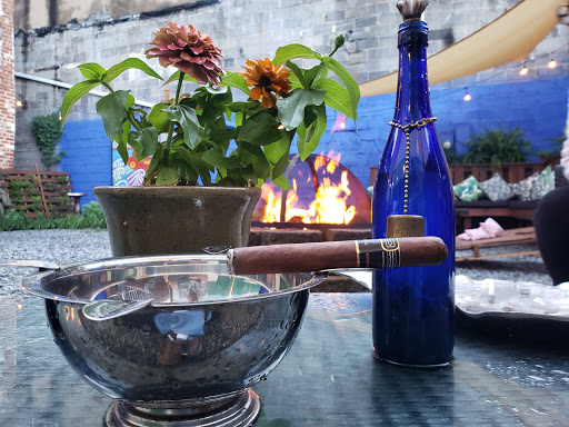 Cigar Shop «Olde Towne Tobacconist», reviews and photos, 719 Caroline St, Fredericksburg, VA 22401, USA