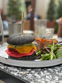 Hamburger du Restaurant Rivié à Paris - n°2
