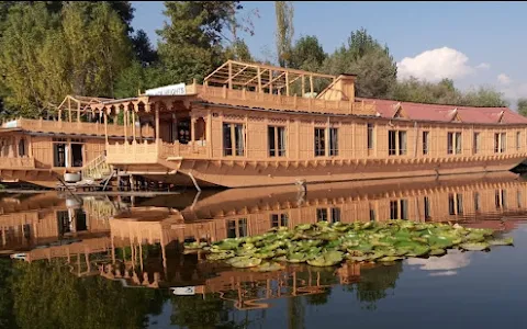 Palace Heights Houseboats image