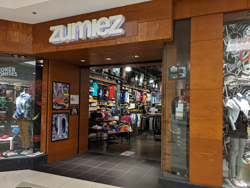 Zumiez