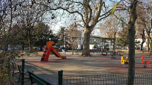attractions square République Montreuil