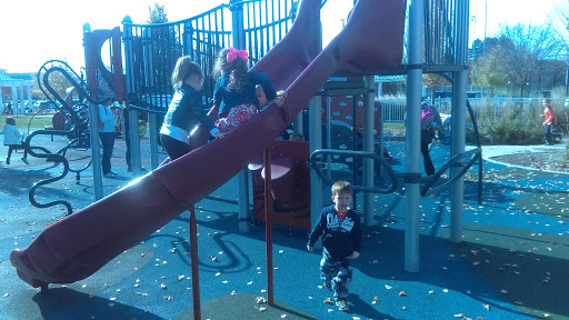 Community Center «Eola Community Center», reviews and photos, 555 S Eola Rd, Aurora, IL 60504, USA