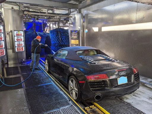 Car Wash «Washman Car Wash Mission Bay San Diego», reviews and photos, 2572 Clairemont Dr, San Diego, CA 92117, USA