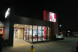 KFC Tarneit image