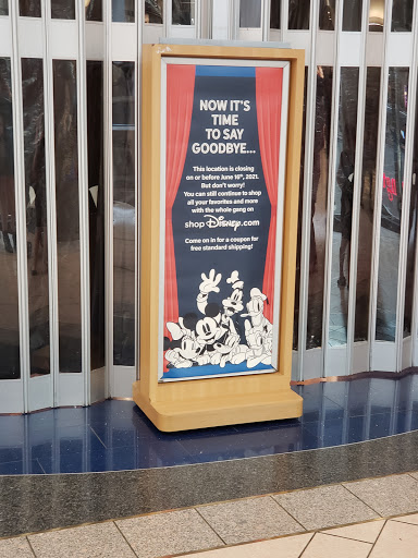 Toy Store «Disney Store», reviews and photos, 9090 Destiny USA Dr, Syracuse, NY 13204, USA