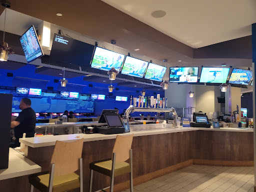 Movie Theater «Santikos Casa Blanca», reviews and photos, 11210 Alamo Ranch Pkwy, San Antonio, TX 78253, USA