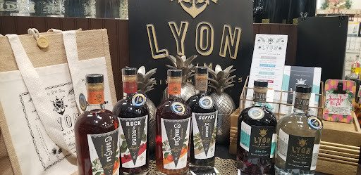 Wine Store «Bay Ridge Wine & Spirits», reviews and photos, 111 Hillsmere Dr, Annapolis, MD 21403, USA