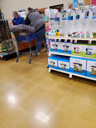 Pet Supply Store «PetSmart», reviews and photos, 976 IL-59, Aurora, IL 60504, USA