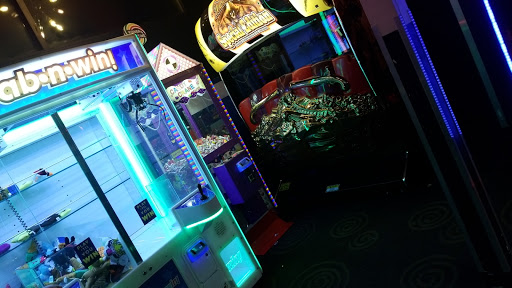 Bowling Alley «Bowlero Wallington», reviews and photos, 299 Paterson Ave, Wallington, NJ 07057, USA