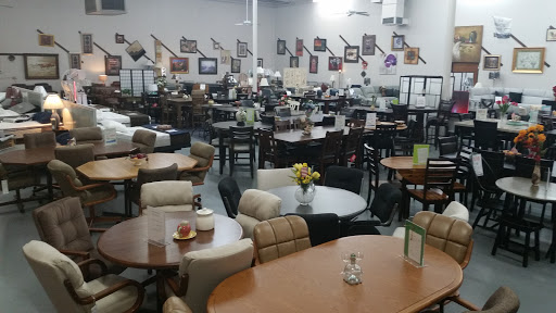 Discount Store «Dallas Dinettes Furniture Center», reviews and photos, 11277 N Stemmons Fwy, Dallas, TX 75229, USA