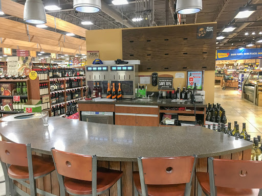 Supermarket «Giant Eagle Supermarket», reviews and photos, 2775 W Market St, Fairlawn, OH 44333, USA