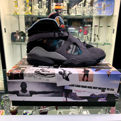 Glass Blower «ZZYZX Smoke Shop», reviews and photos, 2127 Pickwick Dr, Camarillo, CA 93010, USA