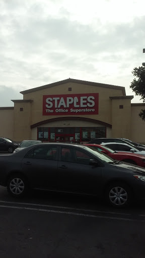 Office Supply Store «Staples», reviews and photos, 250 E Sepulveda Blvd, Carson, CA 90745, USA