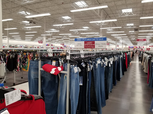 Clothing Store «Burlington Coat Factory», reviews and photos, 3671 N Freeway Blvd, Sacramento, CA 95834, USA