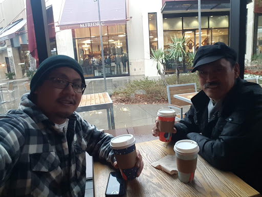 Coffee Shop «The Coffee Bean & Tea Leaf», reviews and photos, 24201 Valencia Blvd, Valencia, CA 91355, USA