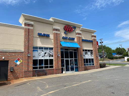 Insurance Agency «AAA - Montford Dr», reviews and photos