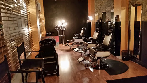 HI Design Barber & Lounge