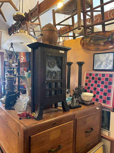 Used Furniture Store «Junk Shop», reviews and photos, 181 Albany Turnpike, Canton, CT 06019, USA