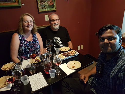 Wine Store «Vineria Wine Shop», reviews and photos, 264 Blairs Ferry Rd NE, Cedar Rapids, IA 52402, USA