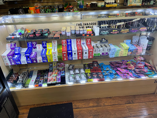 Vaporizer Store «Vape Master & Smoke Shop», reviews and photos, 1708 Long Beach Blvd, Long Beach, CA 90813, USA