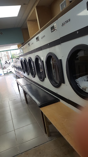 Luxury Laundry - Laundry service
