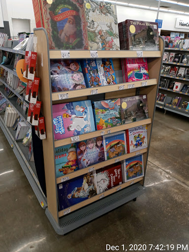 Department Store «Walmart Supercenter», reviews and photos, 2645 Blairs Ferry Rd NE, Cedar Rapids, IA 52402, USA