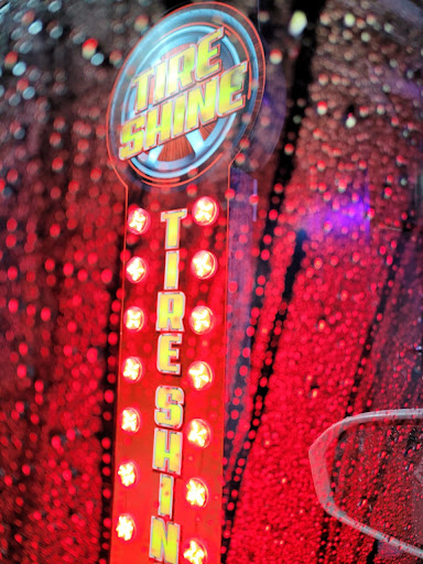 Car Wash «Southington Auto Wash & Oil Change & Detailing», reviews and photos, 254 Queen St, Southington, CT 06489, USA