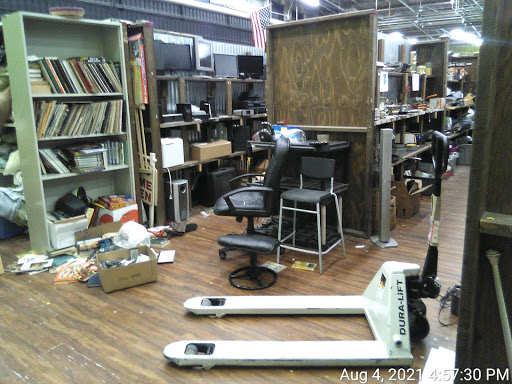 Thrift Store «Crossing the Jordan Thrift Store», reviews and photos, 1201 Piner Rd, Santa Rosa, CA 95403, USA