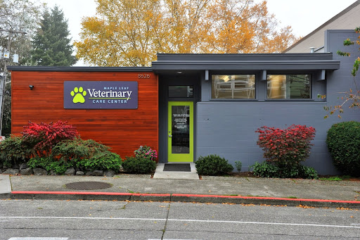 8626 Roosevelt Way NE, Seattle, WA 98115, USA