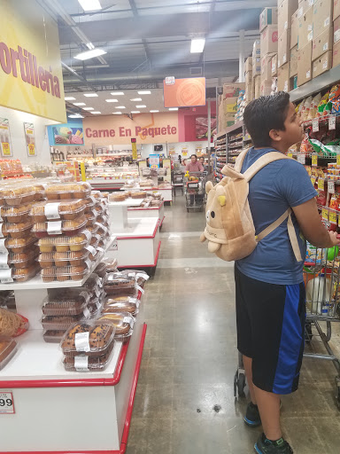 Grocery Store «El Super», reviews and photos, 3211 Firestone Blvd, South Gate, CA 90280, USA